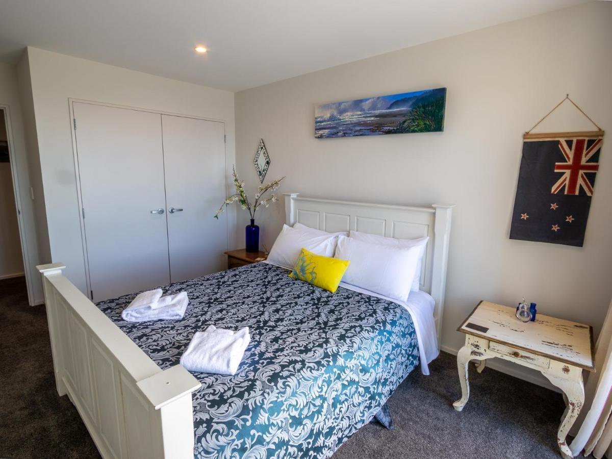 Number One Bach - Kaiteriteri Holiday Home Extérieur photo