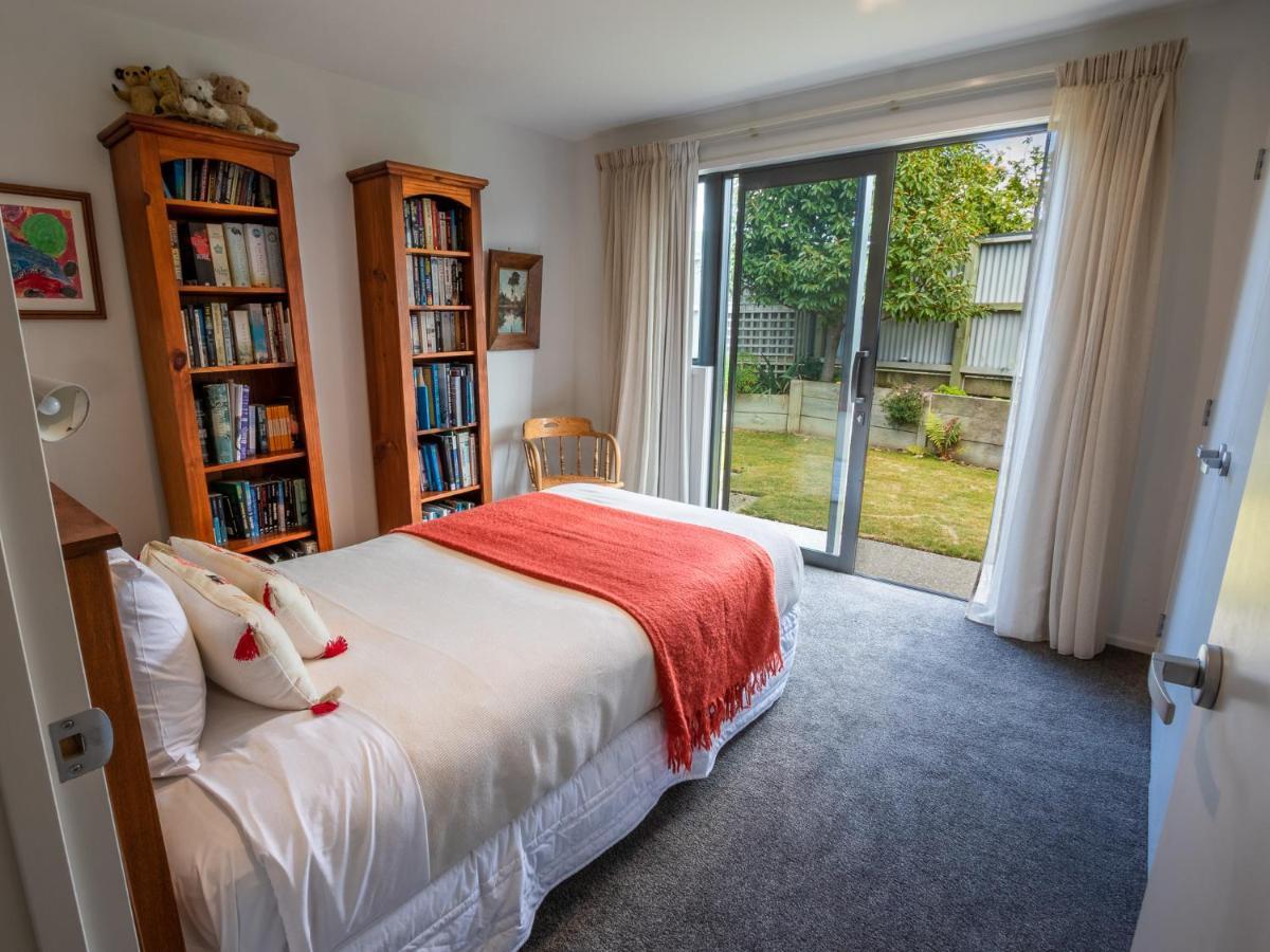 Number One Bach - Kaiteriteri Holiday Home Extérieur photo